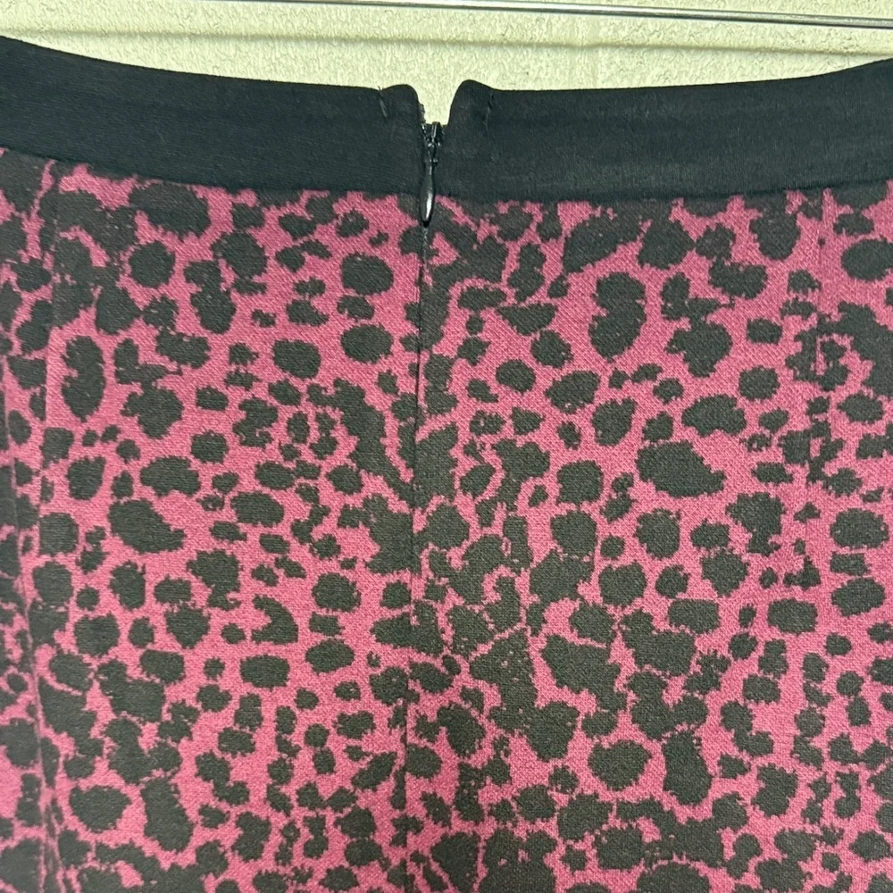 Talbots Black and Purple Animal Print Skirt 20WP